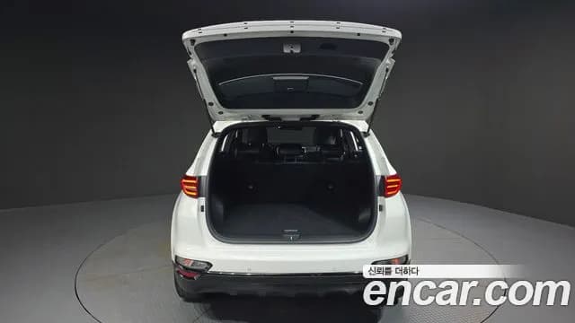 2022 Kia Sportage The Bold Diesel 1.6 4WD Sold VIN KNAP6812HNK956222 – photo 17 2022 Kia Sportage The Bold Diesel 1.6 4WD Sold VIN KNAP6812HNK956222 – photo 17