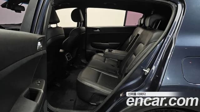 2019 Kia Sportage The Bold Gasoline Sold VIN KNAP681ABKK570399 – exterior detail 2019 Kia Sportage The Bold Gasoline Sold VIN KNAP681ABKK570399 – exterior detail