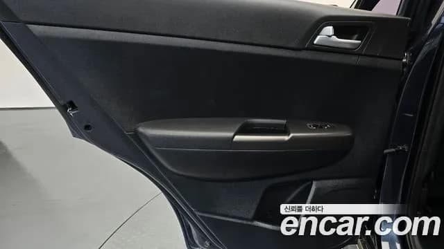 2019 Kia Sportage The Bold Gasoline Sold VIN KNAP681ABKK570399 – photo 12 2019 Kia Sportage The Bold Gasoline Sold VIN KNAP681ABKK570399 – photo 12