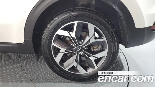 2019 Kia Sportage The Bold Gasoline Sold VIN KNAP681ABKK669381 – rear exterior 2019 Kia Sportage The Bold Gasoline Sold VIN KNAP681ABKK669381 – rear exterior