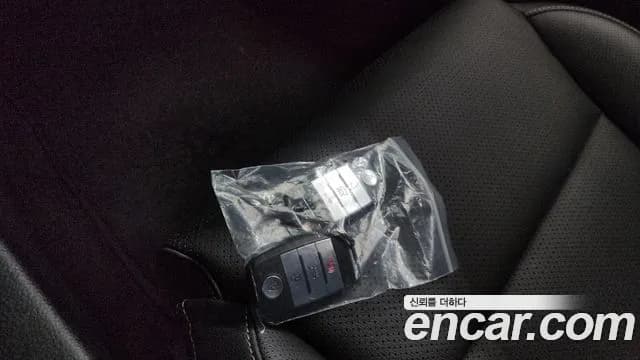 2019 Kia Sportage The Bold Gasoline Sold VIN KNAP681ABKK669381 – trunk area 2019 Kia Sportage The Bold Gasoline Sold VIN KNAP681ABKK669381 – trunk area