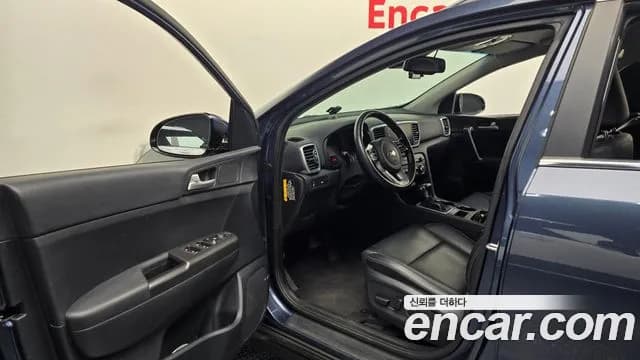 2019 Kia Sportage The Bold Gasoline Sold VIN KNAP681ABKK715732 – rear exterior 2019 Kia Sportage The Bold Gasoline Sold VIN KNAP681ABKK715732 – rear exterior