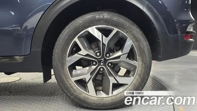 2019 Kia Sportage The Bold Gasoline Sold VIN KNAP681ABKK715732 – trunk area 2019 Kia Sportage The Bold Gasoline Sold VIN KNAP681ABKK715732 – trunk area