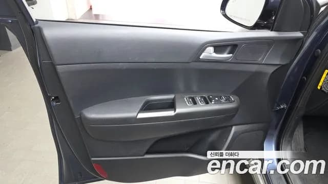 2020 Kia Sportage The Bold Gasoline Sold VIN KNAP681ABLK804931 – photo 11 2020 Kia Sportage The Bold Gasoline Sold VIN KNAP681ABLK804931 – photo 11
