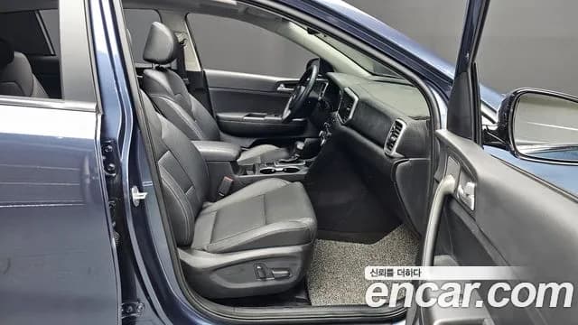 2020 Kia Sportage The Bold Gasoline Sold VIN KNAP681ABLK817674 – rear exterior 2020 Kia Sportage The Bold Gasoline Sold VIN KNAP681ABLK817674 – rear exterior