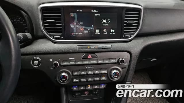 2020 Kia Sportage The Bold Gasoline Sold VIN KNAP681ABLK817674 – side profile 2020 Kia Sportage The Bold Gasoline Sold VIN KNAP681ABLK817674 – side profile