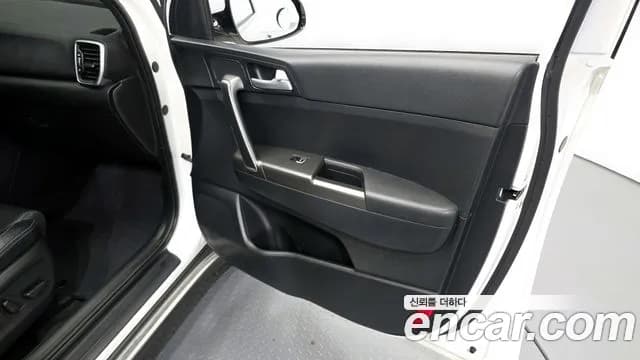 2020 Kia Sportage The Bold Gasoline Sold VIN KNAP681ABLK818293 – photo 12 2020 Kia Sportage The Bold Gasoline Sold VIN KNAP681ABLK818293 – photo 12