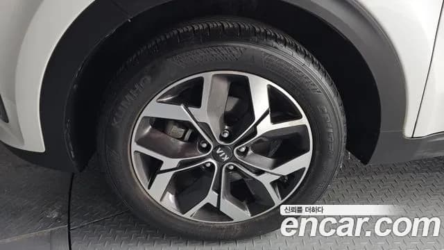 2020 Kia Sportage The Bold Gasoline Sold VIN KNAP681ABLK818906 – trunk area 2020 Kia Sportage The Bold Gasoline Sold VIN KNAP681ABLK818906 – trunk area
