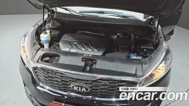2020 Kia The New Sorento Diesel 2.0 2WD Sold VIN KNAPF81ABLA591257 – engine bay 2020 Kia The New Sorento Diesel 2.0 2WD Sold VIN KNAPF81ABLA591257 – engine bay