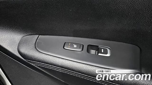 2018 Kia The New Sorento Gasoline 2.0 Turbo 2WD Sold VIN KNAPG811BJA421822 – exterior detail 2018 Kia The New Sorento Gasoline 2.0 Turbo 2WD Sold VIN KNAPG811BJA421822 – exterior detail