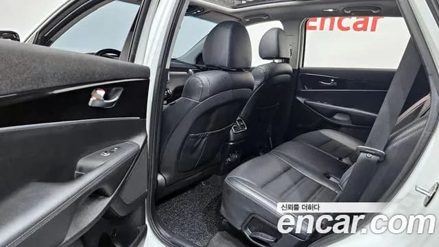 2018 Kia The New Sorento Gasoline 2.0 Turbo 2WD Sold VIN KNAPG811BJA421822 – photo 25 2018 Kia The New Sorento Gasoline 2.0 Turbo 2WD Sold VIN KNAPG811BJA421822 – photo 25