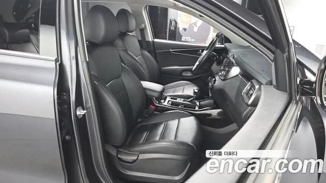 2018 Kia The New Sorento Gasoline 2.0 Turbo 2WD Sold VIN KNAPG811BJA438428 – exterior detail 2018 Kia The New Sorento Gasoline 2.0 Turbo 2WD Sold VIN KNAPG811BJA438428 – exterior detail