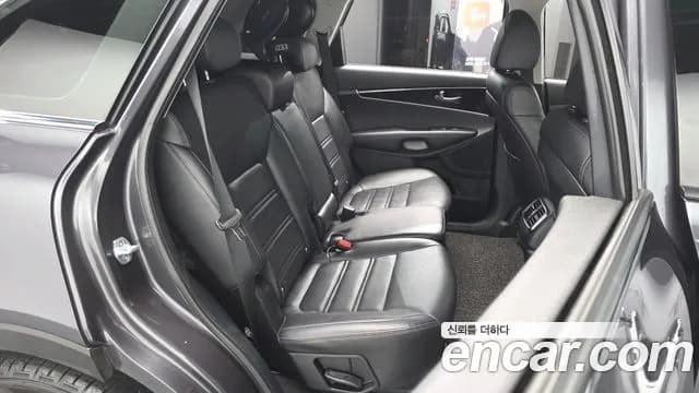 2018 Kia The New Sorento Gasoline 2.0 Turbo 2WD Sold VIN KNAPG811BJA438428 – photo 14 2018 Kia The New Sorento Gasoline 2.0 Turbo 2WD Sold VIN KNAPG811BJA438428 – photo 14