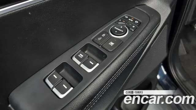 2019 Kia The New Sorento Gasoline 2.0 Turbo 2WD Sold VIN KNAPG811BKA514569 – front exterior 2019 Kia The New Sorento Gasoline 2.0 Turbo 2WD Sold VIN KNAPG811BKA514569 – front exterior