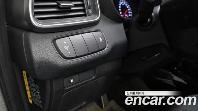 2018 Kia The New Sorento Gasoline 2.0 Turbo 4WD Sold VIN KNAPG811DJA384539 – trunk area 2018 Kia The New Sorento Gasoline 2.0 Turbo 4WD Sold VIN KNAPG811DJA384539 – trunk area