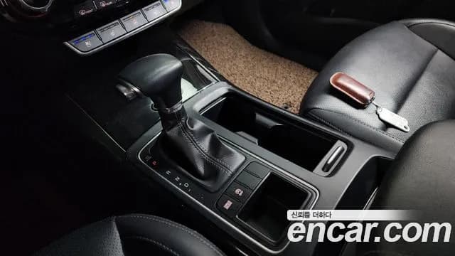 2018 Kia The New Sorento Diesel 2.0 2WD Sold VIN KNAPG81ABJA382122 – photo 16 2018 Kia The New Sorento Diesel 2.0 2WD Sold VIN KNAPG81ABJA382122 – photo 16
