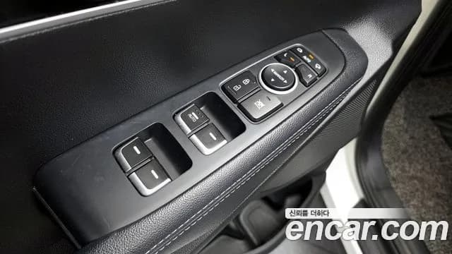 2018 Kia The New Sorento Diesel 2.0 2WD Sold VIN KNAPG81ABJA383888 – photo 12 2018 Kia The New Sorento Diesel 2.0 2WD Sold VIN KNAPG81ABJA383888 – photo 12