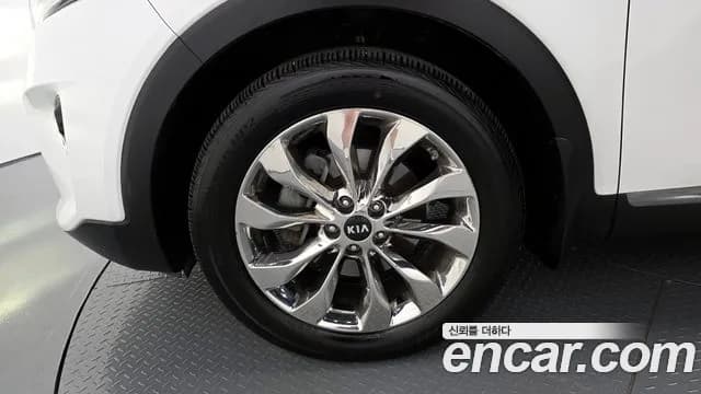 2018 Kia The New Sorento Diesel 2.0 2WD Sold VIN KNAPG81ABJA383888 – photo 13 2018 Kia The New Sorento Diesel 2.0 2WD Sold VIN KNAPG81ABJA383888 – photo 13