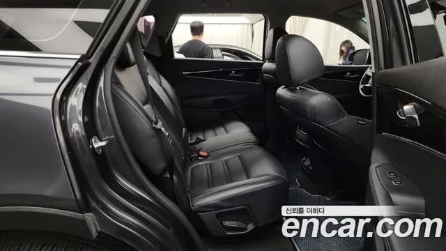2018 Kia The New Sorento Diesel 2.0 2WD Sold VIN KNAPG81ABJA386384 – photo 14 2018 Kia The New Sorento Diesel 2.0 2WD Sold VIN KNAPG81ABJA386384 – photo 14