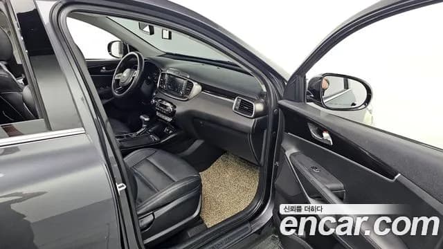 2020 Kia The New Sorento Diesel 2.0 2WD Sold VIN KNAPG81ABLA566801 – engine bay 2020 Kia The New Sorento Diesel 2.0 2WD Sold VIN KNAPG81ABLA566801 – engine bay