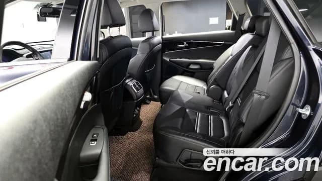 2018 Kia The New Sorento Diesel 2.2 2WD Sold VIN KNAPG81BBJA453203 – photo 12 2018 Kia The New Sorento Diesel 2.2 2WD Sold VIN KNAPG81BBJA453203 – photo 12