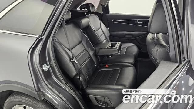 2018 Kia The New Sorento Diesel 2.2 2WD Sold VIN KNAPG81BBJA456130 – photo 17 2018 Kia The New Sorento Diesel 2.2 2WD Sold VIN KNAPG81BBJA456130 – photo 17