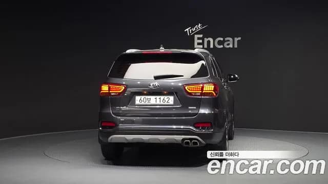 2018 Kia The New Sorento Diesel 2.2 2WD Sold VIN KNAPG81BBJA468814 – interior seats 2018 Kia The New Sorento Diesel 2.2 2WD Sold VIN KNAPG81BBJA468814 – interior seats