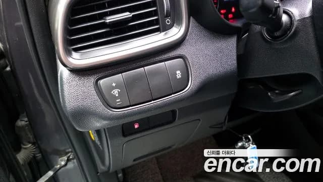 2018 Kia The New Sorento Diesel 2.2 2WD Sold VIN KNAPG81BBJA468814 – photo 19 2018 Kia The New Sorento Diesel 2.2 2WD Sold VIN KNAPG81BBJA468814 – photo 19
