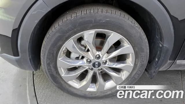 2019 Kia The New Sorento Diesel 2.2 2WD Sold VIN KNAPG81BBKA487432 – photo 19 2019 Kia The New Sorento Diesel 2.2 2WD Sold VIN KNAPG81BBKA487432 – photo 19