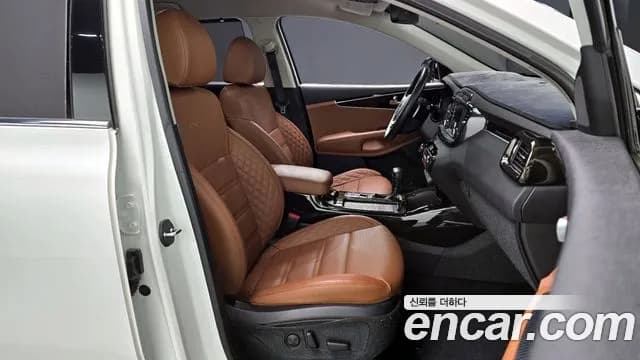 2020 Kia The New Sorento Gasoline 2.0 Turbo 2WD Sold VIN KNAPH811BLA645233 – exterior detail 2020 Kia The New Sorento Gasoline 2.0 Turbo 2WD Sold VIN KNAPH811BLA645233 – exterior detail