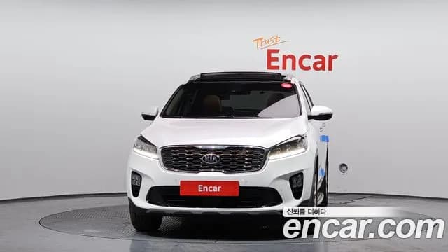 2020 Kia The New Sorento Gasoline 2.0 Turbo 4WD Sold VIN KNAPH811DLA620828 – rear exterior 2020 Kia The New Sorento Gasoline 2.0 Turbo 4WD Sold VIN KNAPH811DLA620828 – rear exterior