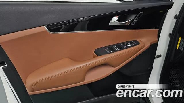 2020 Kia The New Sorento Gasoline 2.0 Turbo 4WD Sold VIN KNAPH811DLA620828 – photo 25 2020 Kia The New Sorento Gasoline 2.0 Turbo 4WD Sold VIN KNAPH811DLA620828 – photo 25