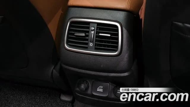 2020 Kia The New Sorento Gasoline 2.0 Turbo 4WD Sold VIN KNAPH811DLA646285 – photo 16 2020 Kia The New Sorento Gasoline 2.0 Turbo 4WD Sold VIN KNAPH811DLA646285 – photo 16