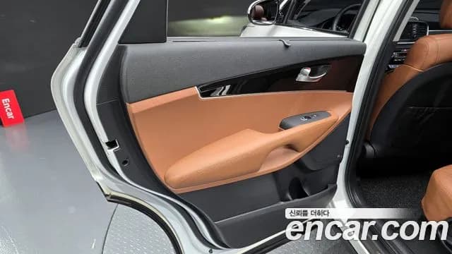 2020 Kia The New Sorento Gasoline 2.0 Turbo 4WD Sold VIN KNAPH811DLA646285 – photo 30 2020 Kia The New Sorento Gasoline 2.0 Turbo 4WD Sold VIN KNAPH811DLA646285 – photo 30