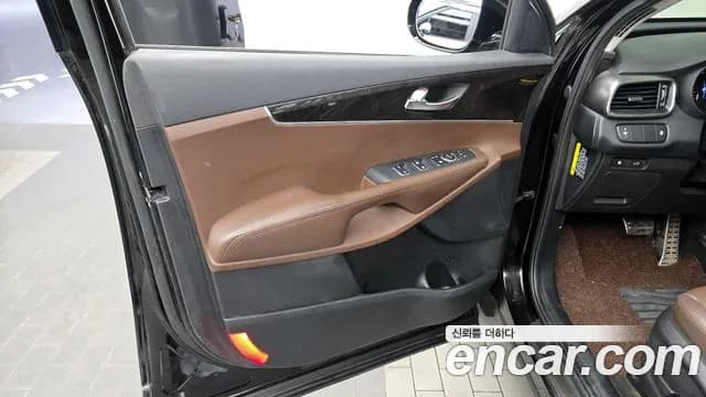 2017 Kia All New Sorento Diesel 2.0 2WD Sold VIN KNAPH81ABHA365201 – front exterior 2017 Kia All New Sorento Diesel 2.0 2WD Sold VIN KNAPH81ABHA365201 – front exterior