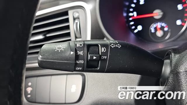 2018 Kia The New Sorento Diesel 2.0 2WD Sold VIN KNAPH81ABJA386707 – interior seats 2018 Kia The New Sorento Diesel 2.0 2WD Sold VIN KNAPH81ABJA386707 – interior seats