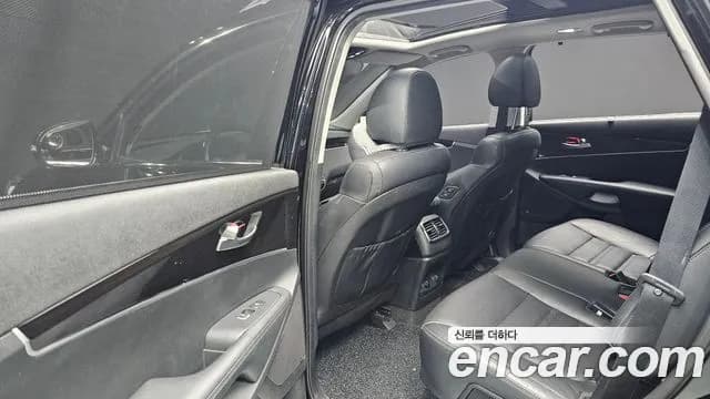 2018 Kia The New Sorento Diesel 2.0 2WD Sold VIN KNAPH81ABJA386707 – photo 16 2018 Kia The New Sorento Diesel 2.0 2WD Sold VIN KNAPH81ABJA386707 – photo 16