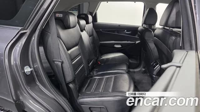 2018 Kia The New Sorento Diesel 2.0 2WD Sold VIN KNAPH81ABJA459972 – interior seats 2018 Kia The New Sorento Diesel 2.0 2WD Sold VIN KNAPH81ABJA459972 – interior seats