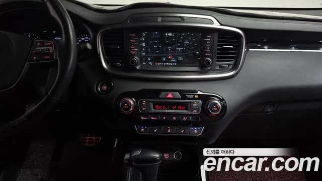 2020 Kia The New Sorento Diesel 2.0 2WD Sold VIN KNAPH81ABLA581634 – side profile 2020 Kia The New Sorento Diesel 2.0 2WD Sold VIN KNAPH81ABLA581634 – side profile