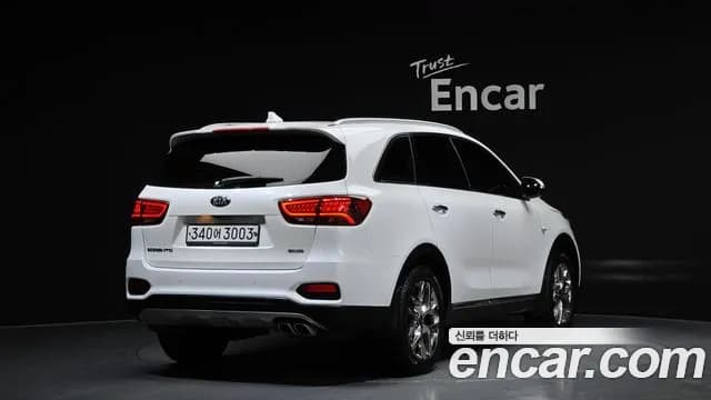 2020 Kia The New Sorento Diesel 2.0 2WD Sold VIN KNAPH81ABLA622943 – exterior detail 2020 Kia The New Sorento Diesel 2.0 2WD Sold VIN KNAPH81ABLA622943 – exterior detail
