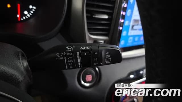 2018 Kia The New Sorento Diesel 2.2 2WD Sold VIN KNAPH81BBJA408467 – interior seats 2018 Kia The New Sorento Diesel 2.2 2WD Sold VIN KNAPH81BBJA408467 – interior seats