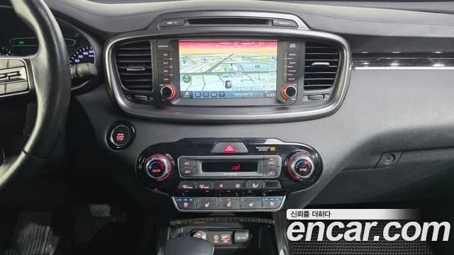 2018 Kia The New Sorento Diesel 2.2 2WD Sold VIN KNAPH81BBJA420839 – engine bay 2018 Kia The New Sorento Diesel 2.2 2WD Sold VIN KNAPH81BBJA420839 – engine bay