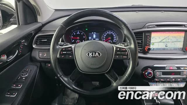 2018 Kia The New Sorento Diesel 2.2 2WD Sold VIN KNAPH81BBJA420839 – photo 16 2018 Kia The New Sorento Diesel 2.2 2WD Sold VIN KNAPH81BBJA420839 – photo 16
