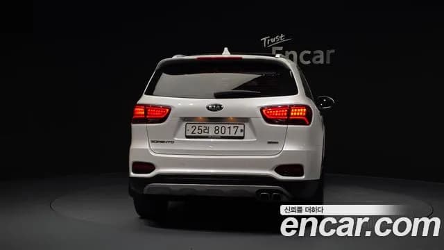 2018 Kia The New Sorento Diesel 2.2 2WD Sold VIN KNAPH81BBJA446858 – engine bay 2018 Kia The New Sorento Diesel 2.2 2WD Sold VIN KNAPH81BBJA446858 – engine bay