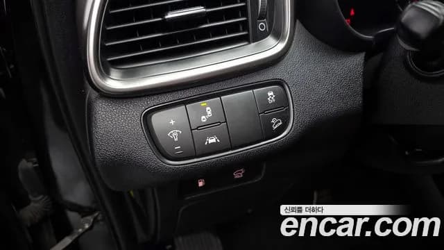2019 Kia The New Sorento Diesel 2.2 2WD Sold VIN KNAPH81BBKA500284 – photo 16 2019 Kia The New Sorento Diesel 2.2 2WD Sold VIN KNAPH81BBKA500284 – photo 16