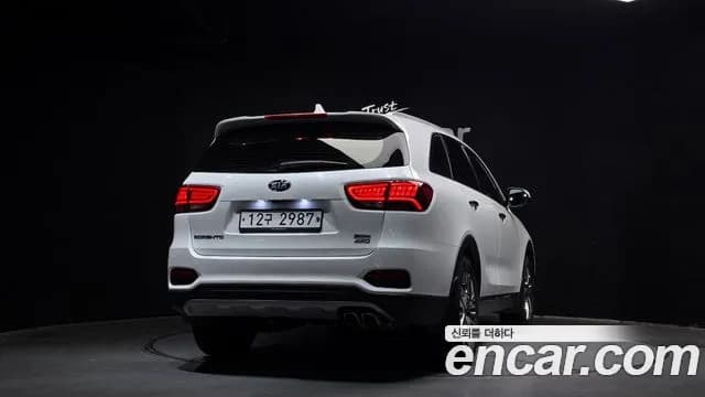 2020 Kia The New Sorento Diesel 2.2 2WD Sold VIN KNAPH81BBLA562745 – exterior detail 2020 Kia The New Sorento Diesel 2.2 2WD Sold VIN KNAPH81BBLA562745 – exterior detail