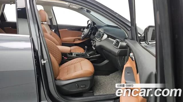2020 Kia The New Sorento Diesel 2.2 2WD Sold VIN KNAPH81BBLA563266 – engine bay 2020 Kia The New Sorento Diesel 2.2 2WD Sold VIN KNAPH81BBLA563266 – engine bay