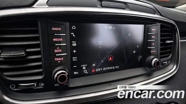 2020 Kia The New Sorento Diesel 2.2 2WD Sold VIN KNAPH81BBLA566313 – front exterior 2020 Kia The New Sorento Diesel 2.2 2WD Sold VIN KNAPH81BBLA566313 – front exterior