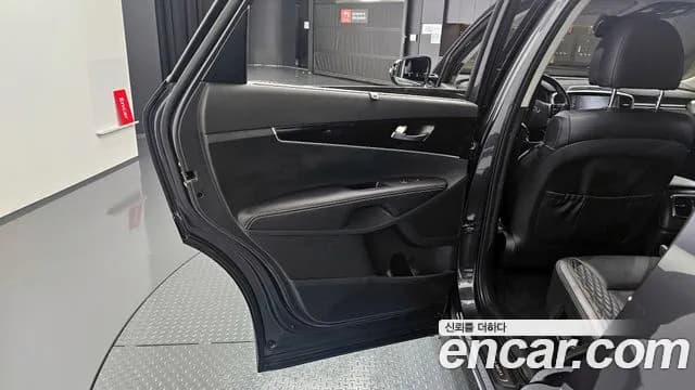 2020 Kia The New Sorento Diesel 2.2 2WD Sold VIN KNAPH81BBLA566313 – interior seats 2020 Kia The New Sorento Diesel 2.2 2WD Sold VIN KNAPH81BBLA566313 – interior seats