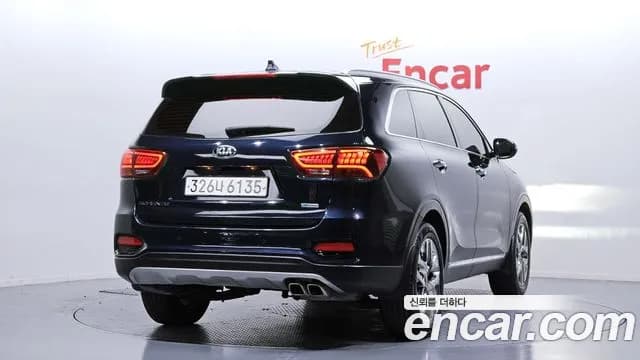 2020 Kia The New Sorento Diesel 2.2 2WD Sold VIN KNAPH81BBLA576357 – engine bay 2020 Kia The New Sorento Diesel 2.2 2WD Sold VIN KNAPH81BBLA576357 – engine bay